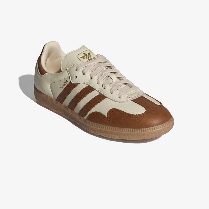кеды samba og от бренда adidas вид слева