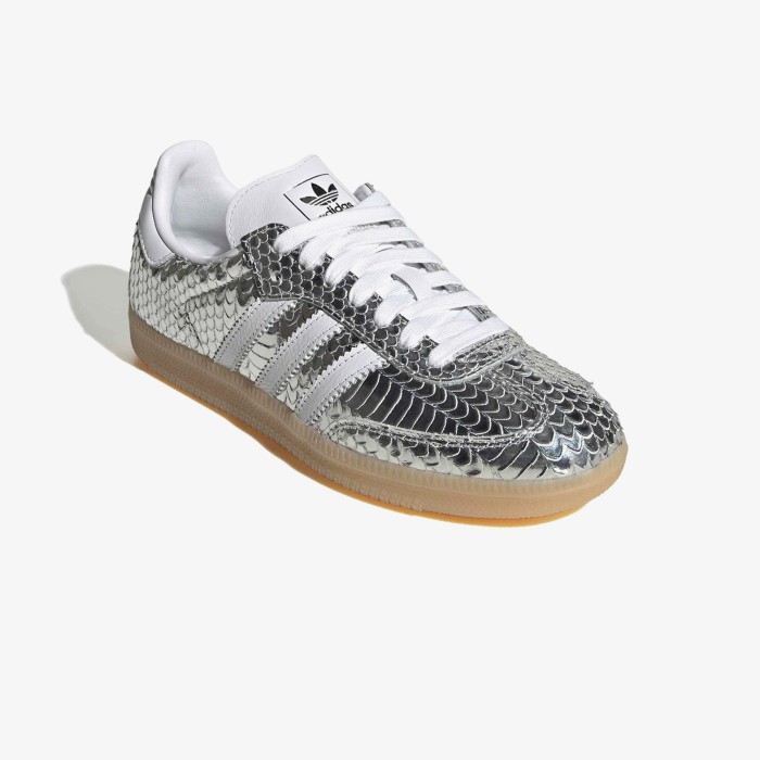 кеды samba og от бренда adidas вид слева