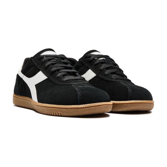 кеды tokyo от бренда diadora вид слева