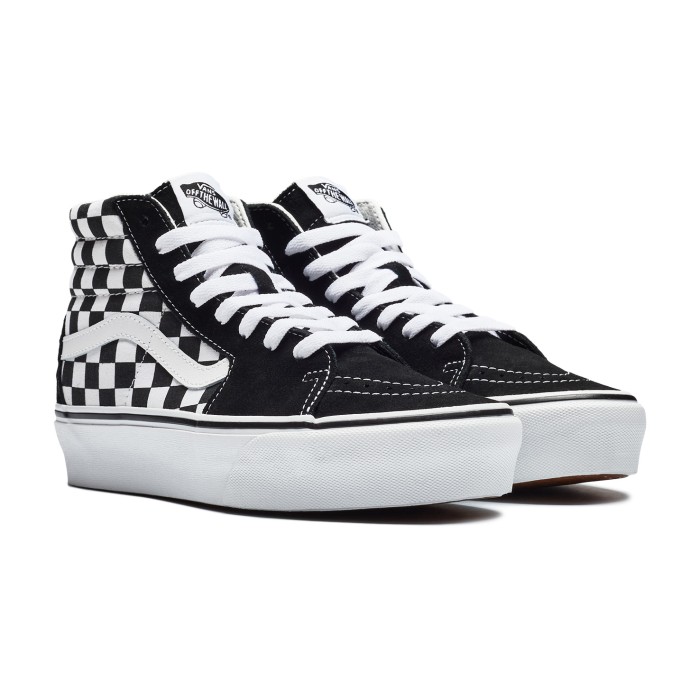 кеды ua sk8-hi platform 2.0 от известного бренда вид слева