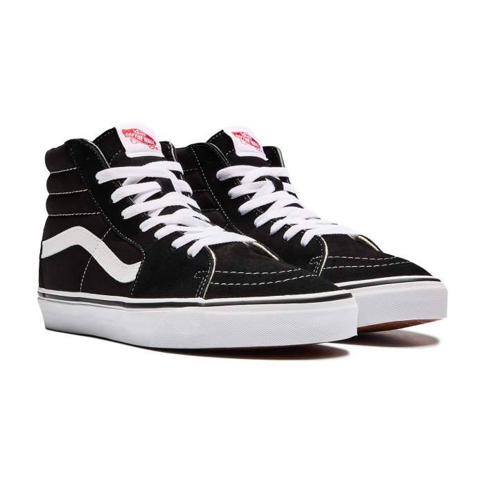 кеды ua sk8-hi от известного бренда вид слева