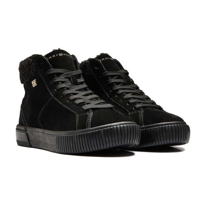 кеды vulc suede sneaker h от бренда tommy jeans вид слева