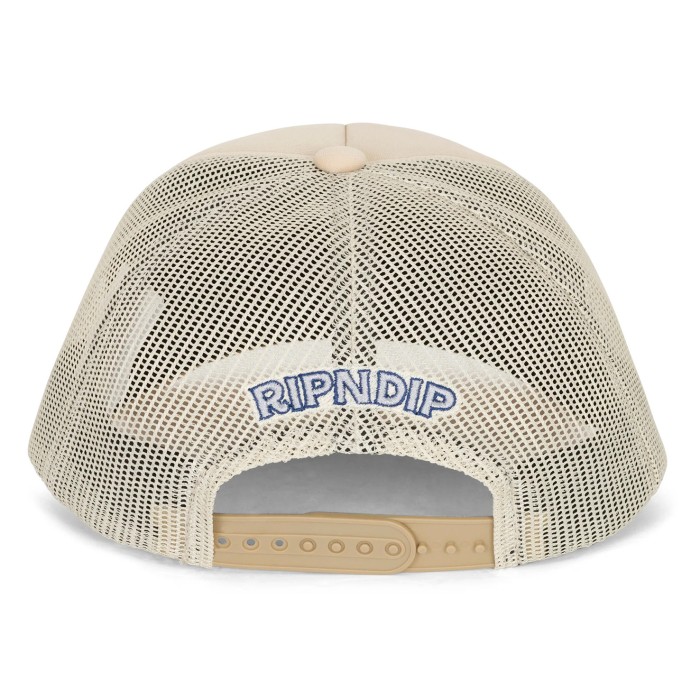 кепка barnum trucker hat от бренда ripndip вид слева