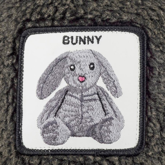 кепка bunny business по цене 4667 руб вид справа