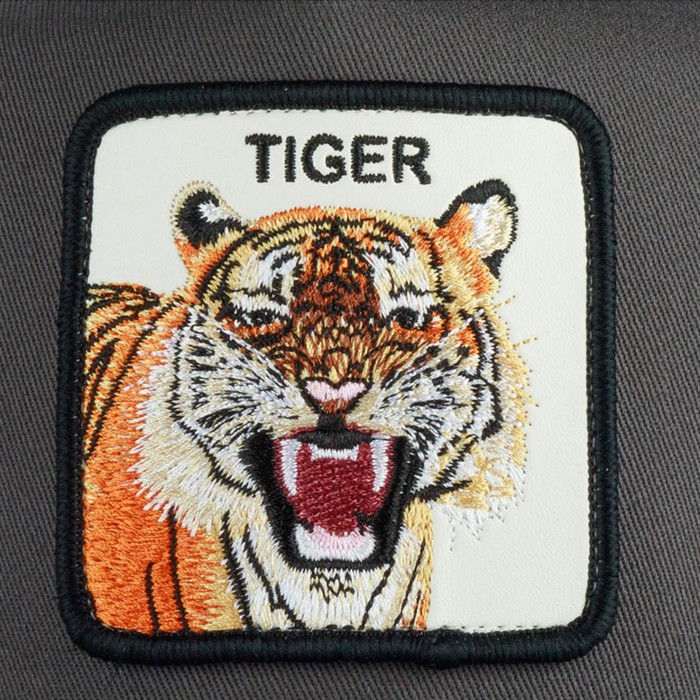 кепка grey tiger по цене 3190 руб вид справа