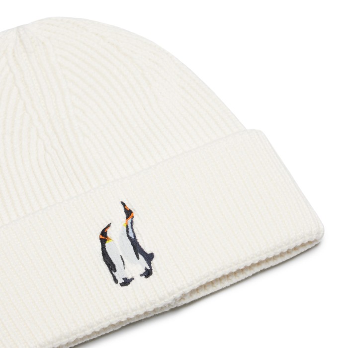 кепка knitted cap от бренда reflect studio вид слева