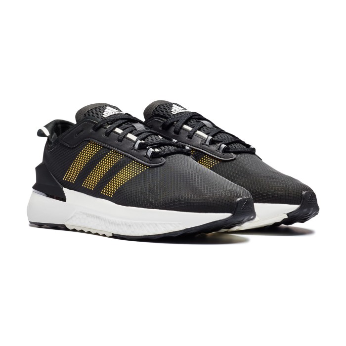 кроссовки avryn от бренда adidas вид слева