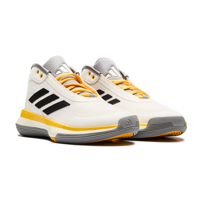 кроссовки bounce legends от бренда adidas вид слева