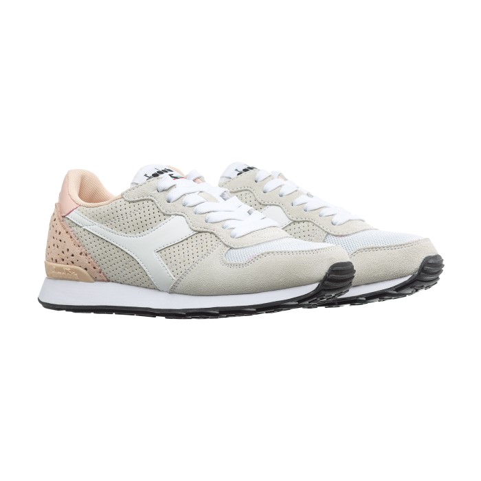 кроссовки camaro wn fancy от бренда diadora вид слева