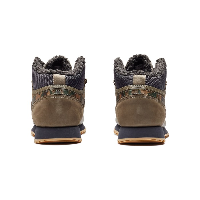 кроссовки classic leather mid по цене 10490 руб вид справа
