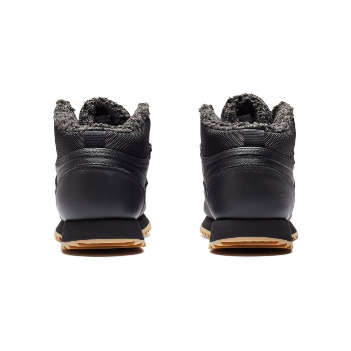кроссовки classic leather mid по цене 10490 руб вид справа
