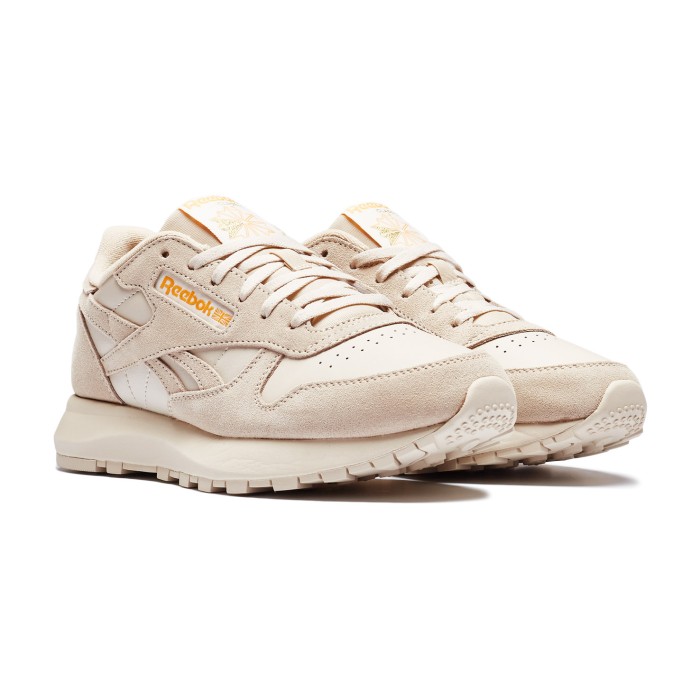 кроссовки classic leather sp от бренда reebok вид слева