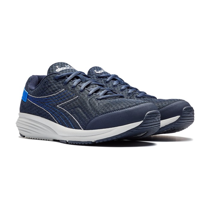 кроссовки flamingo 7 от бренда diadora вид слева