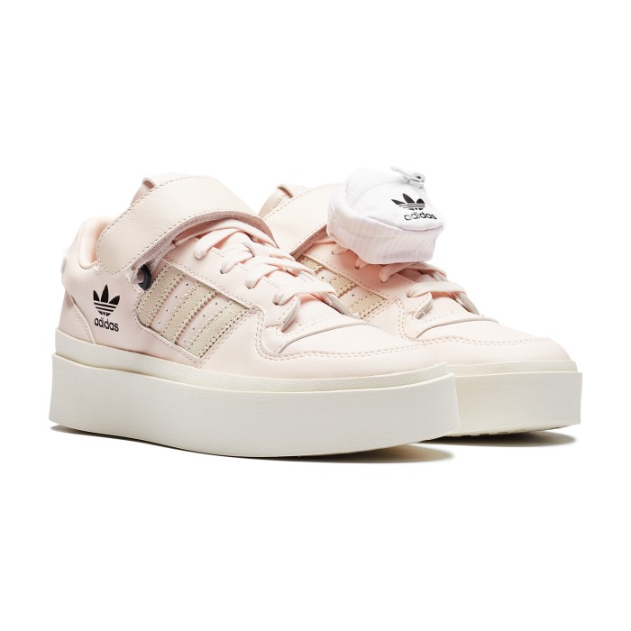 кроссовки forum bonega от бренда adidas вид слева