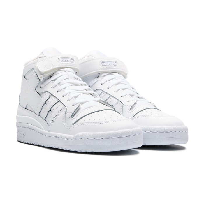кроссовки forum mid от бренда adidas вид слева