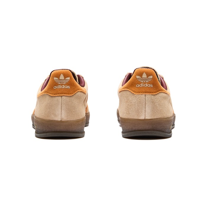 кроссовки gazelle indoor по цене 9490 руб вид справа