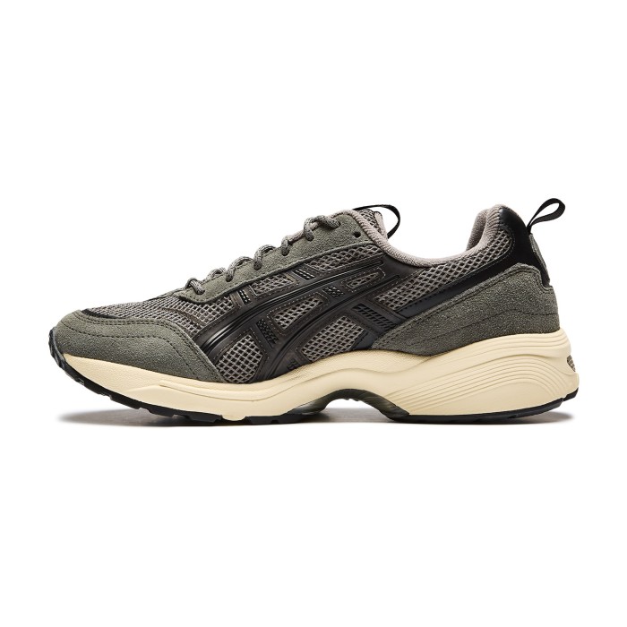кроссовки gel1090 v2 из японии вид сбоку