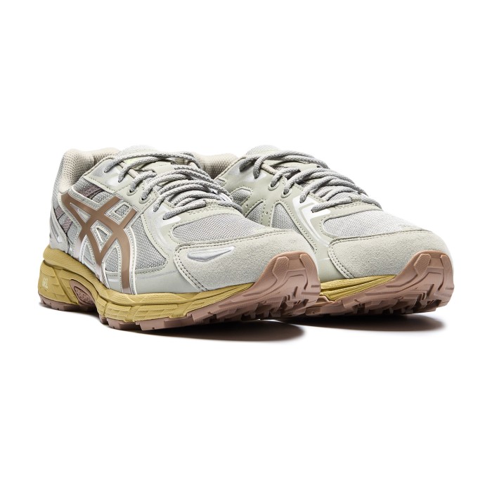 кроссовки gelventure 6 от бренда asics вид слева
