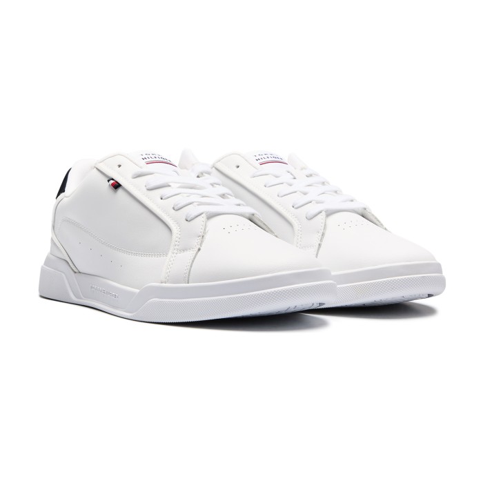 кроссовки low cup leather от бренда tommy hilfiger вид слева