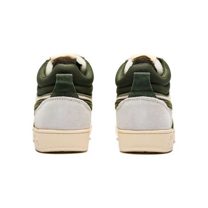 кроссовки magic basket demi cut suede leather по цене 3756 руб вид справа