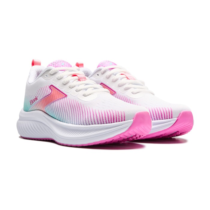 кроссовки neptune от известного бренда вид слева