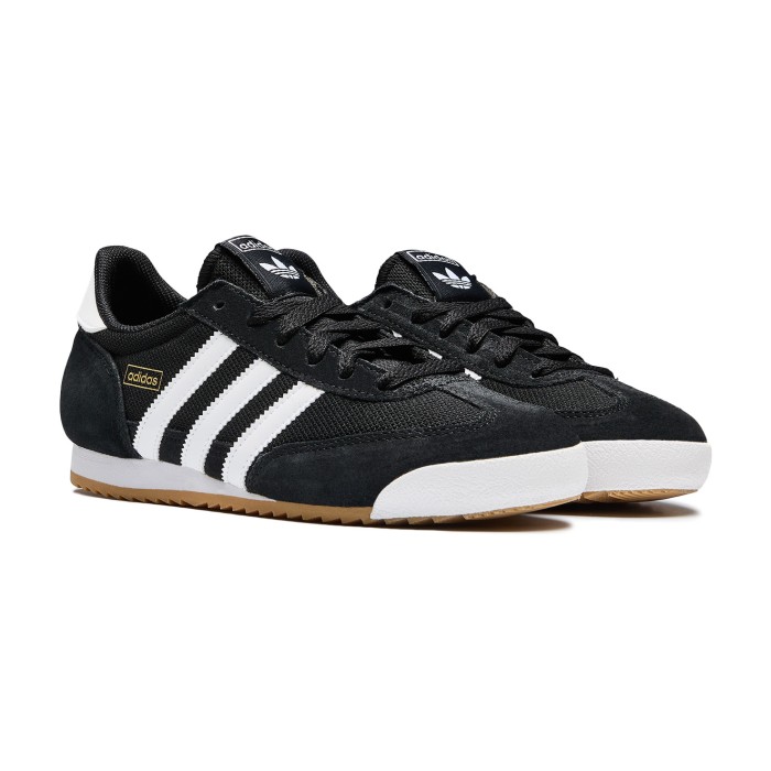 кроссовки r71 от бренда adidas вид слева