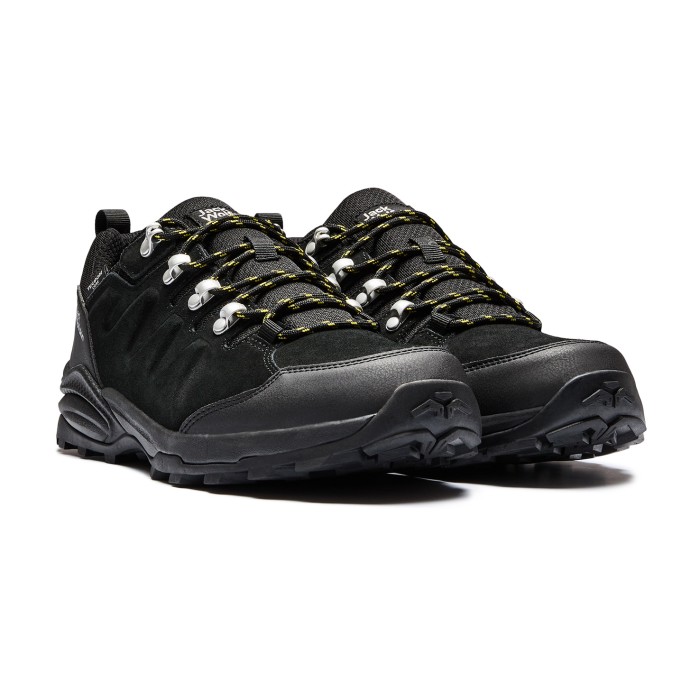 кроссовки refugio texapore low m от бренда jack wolfskin вид слева