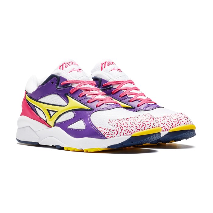 кроссовки sky medal fresh 90s от бренда mizuno вид слева