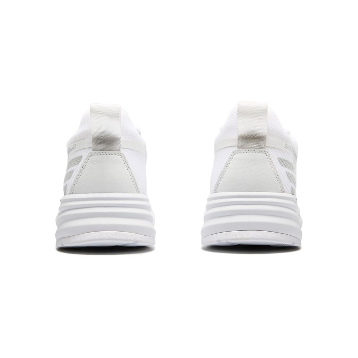 кроссовки sneakers по цене 10995 руб вид справа