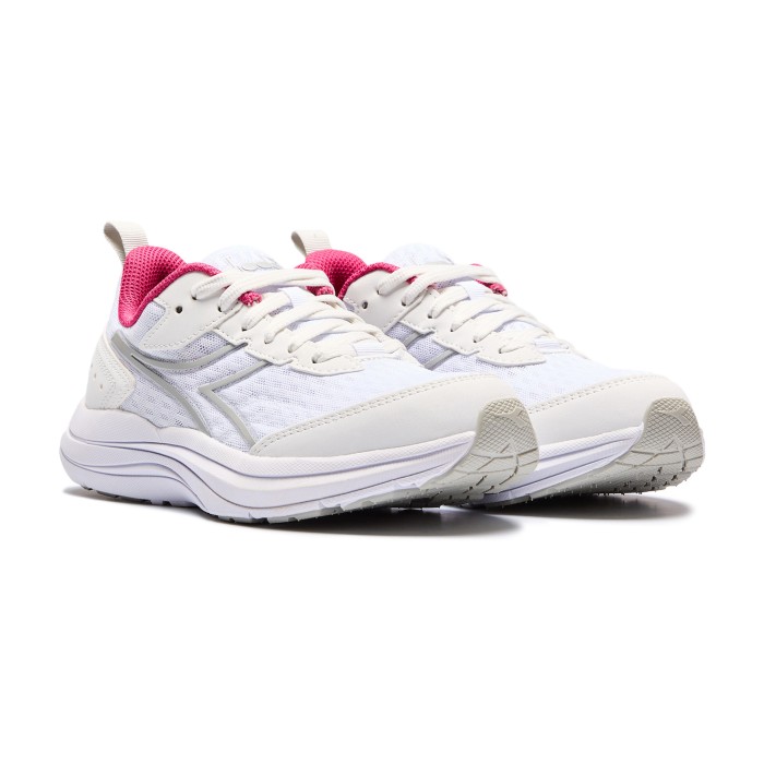 кроссовки snipe от бренда diadora вид слева