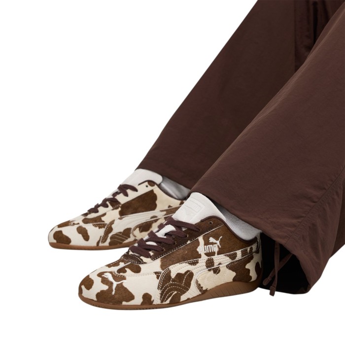 кроссовки speedcat cow из замши спереди