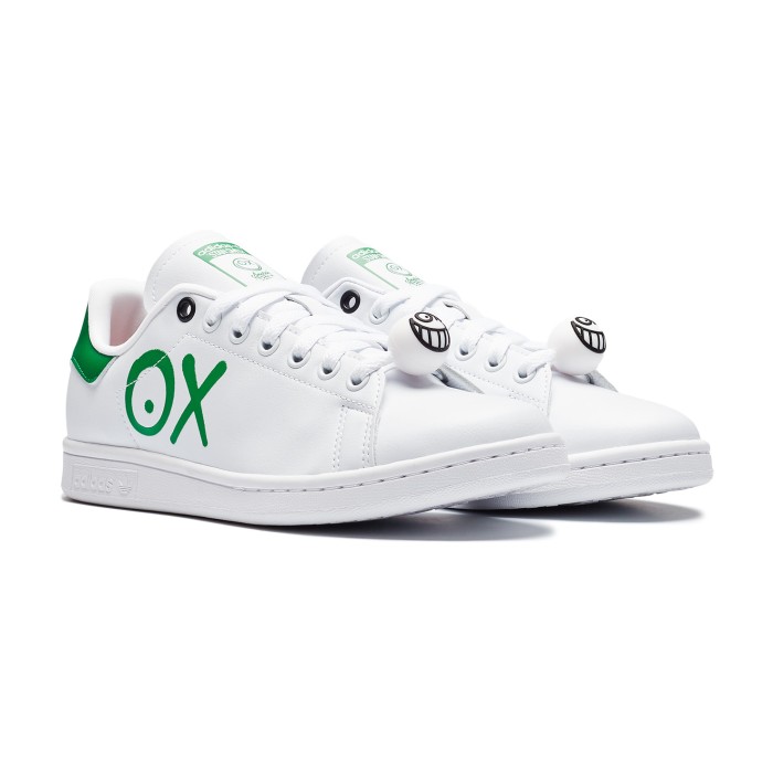 кроссовки stan smith x andre saraiva от бренда adidas вид слева