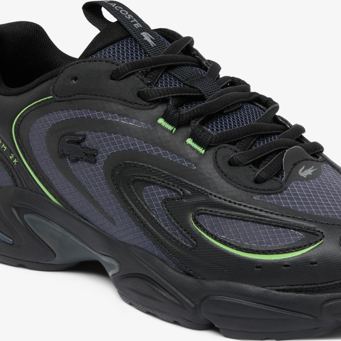 Товар черного цвета с внутренней стороны