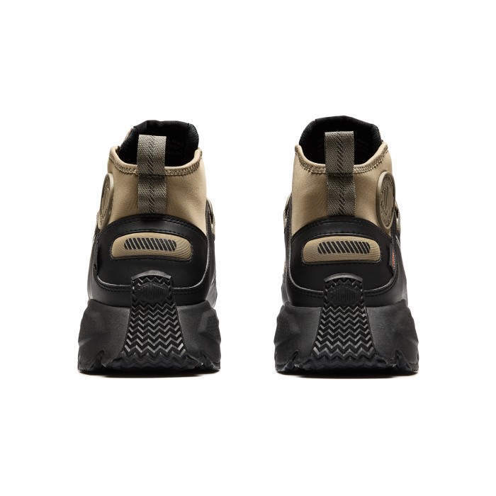кроссовки thunder mid prtct waterproof + по цене 19900 руб вид справа