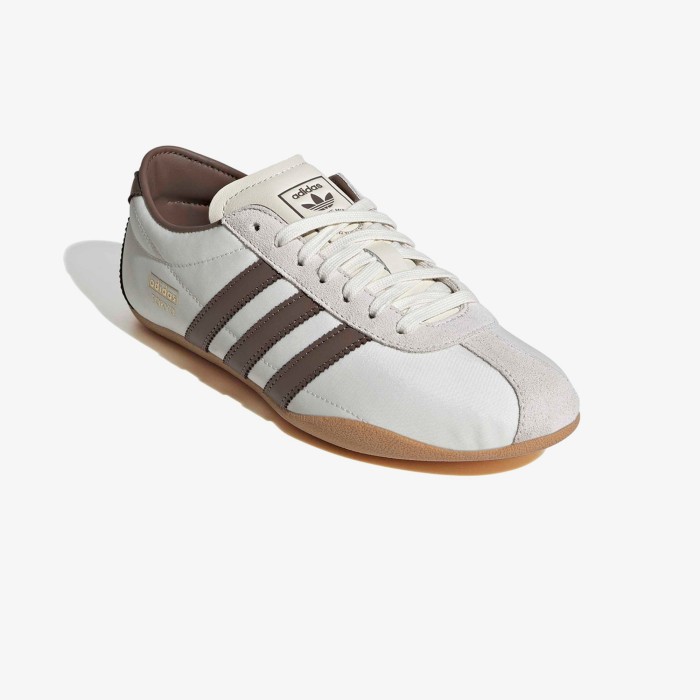 кроссовки tokyo w от бренда adidas вид слева