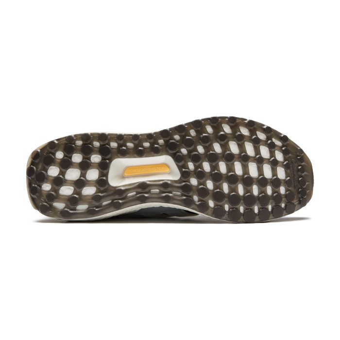 Товар черного цвета с внутренней стороны