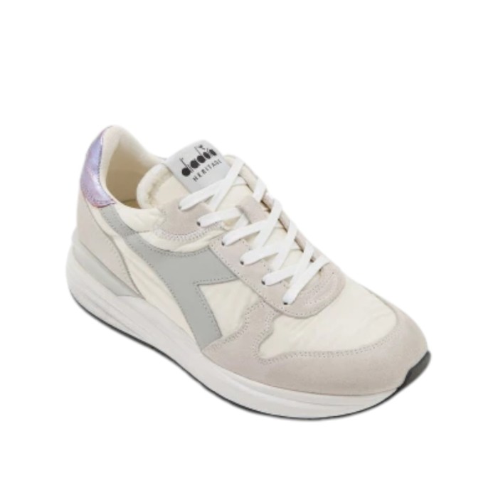 кроссовки venus dirty от бренда diadora вид слева