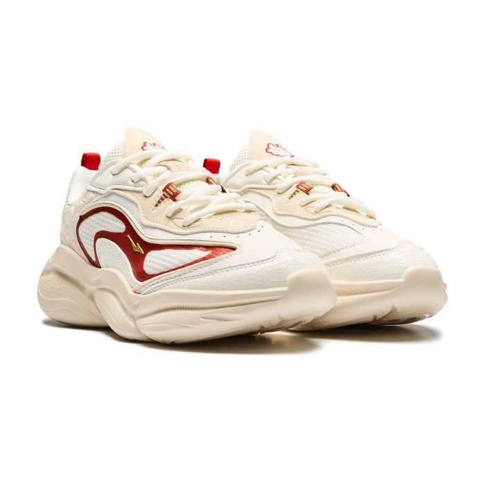 кроссовки w.jogging shoes от бренда erke вид слева