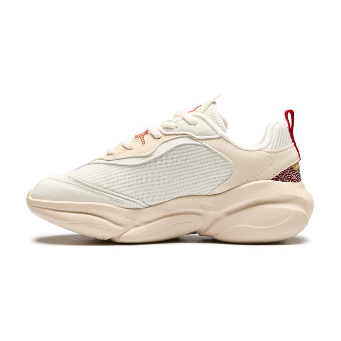 кроссовки w.jogging shoes - качественный продукт вид сбоку