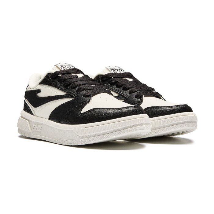кроссовки w.skateboard shoes от бренда erke вид слева