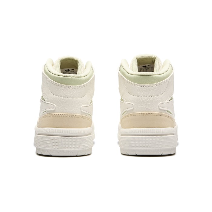 кроссовки w.skateboard shoes по цене 3995 руб вид справа