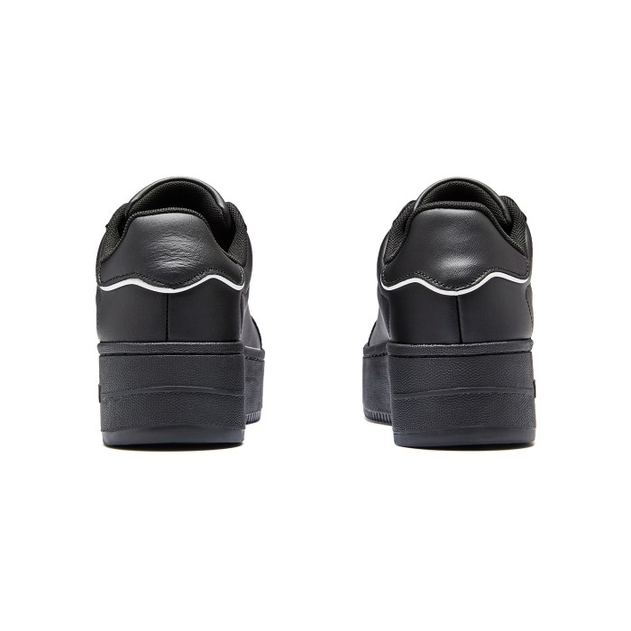 кроссовки wild animal cupsole по цене 9793 руб вид справа