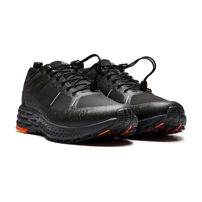 кроссовки wild run evo от известного бренда вид слева