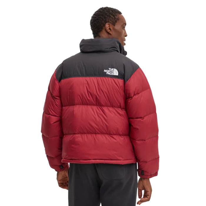 куртка 1996 retro nuptse jacket от бренда the north face вид слева