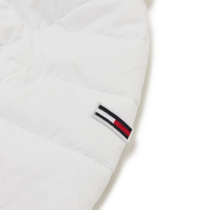 куртка basic hooded jac по цене 35990 руб вид справа