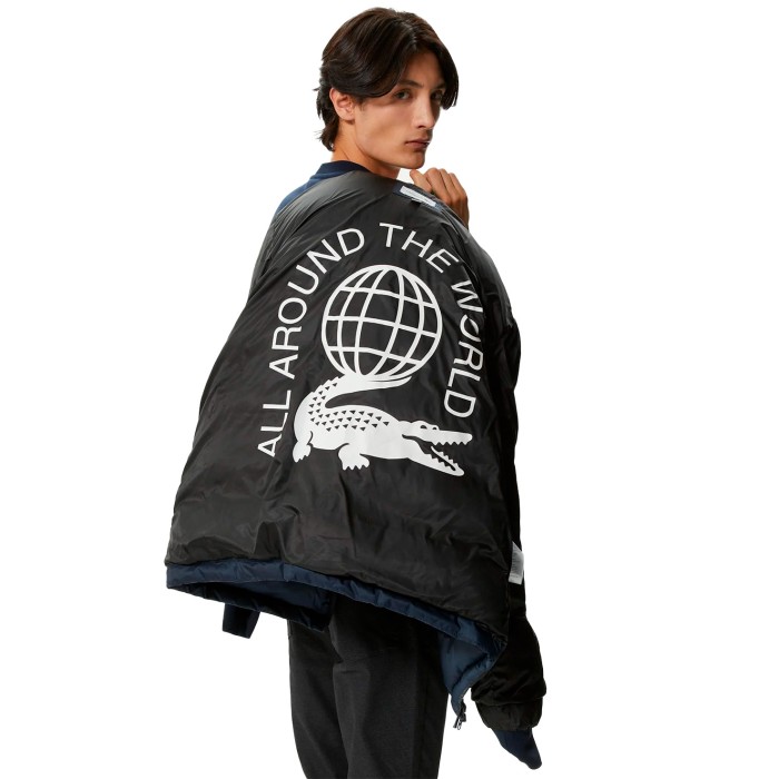 куртка blouson по цене 35984 руб вид справа