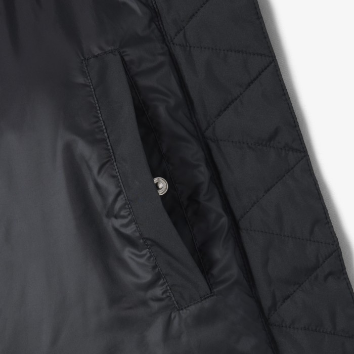 куртка blouson по цене 47990 руб вид справа