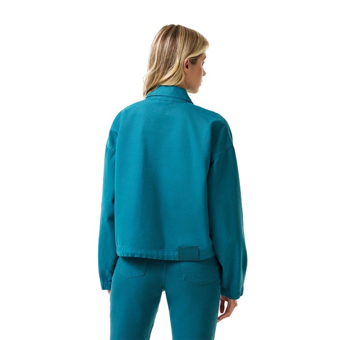 куртка denim jacket от бренда lacoste вид слева