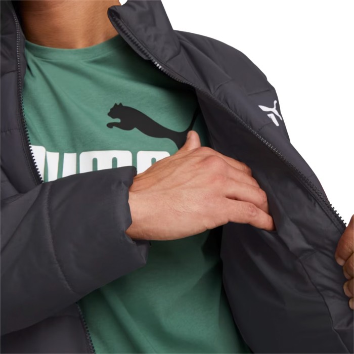 куртка essentials+ padded jacket по цене 13890 руб вид справа