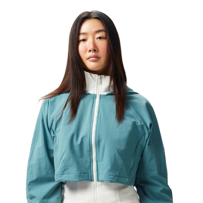куртка hoodie по цене 17490 руб вид справа
